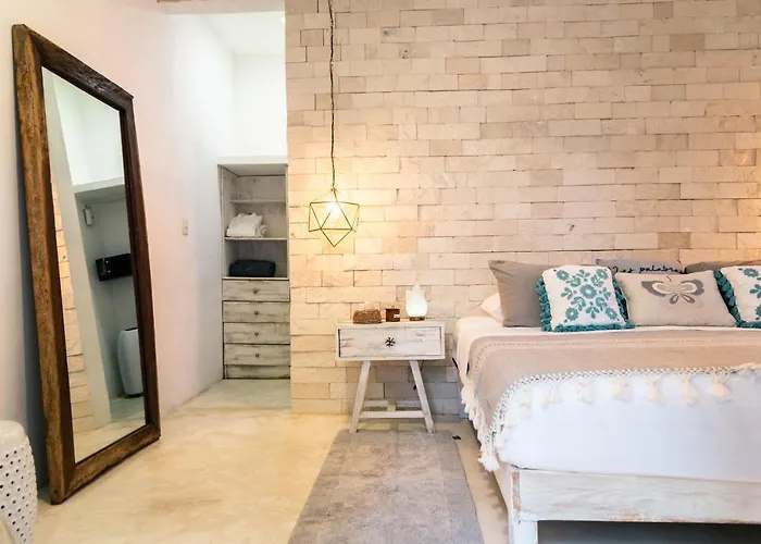 Hotel Playa Mambo Eco Cabanas